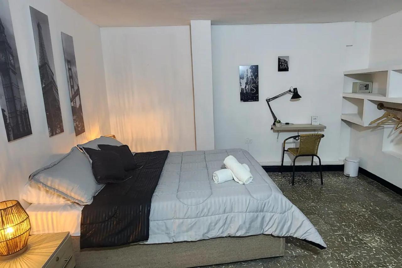 Hotel M4 Economico Estandar - Cartagena — Fotos 2